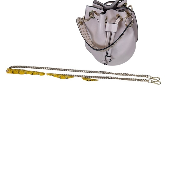 Cream and Gold Shoulder Bag with Pearl Embellished Handle - Picture 13 of 14